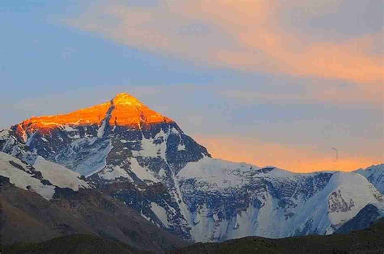 Base Camp 40 Days On Everest A Breathtaking View Of The Majestic Mount Everest Surrounded By Snow Capped Peaks Base Camp: 40 Days On Everest