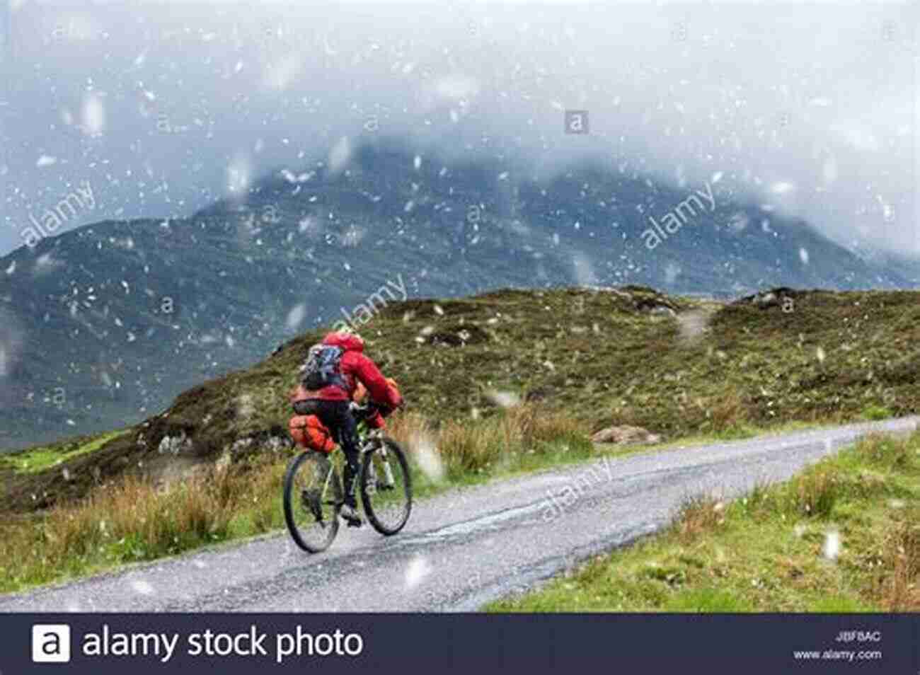 Cycling Through The Beautiful Scottish Highlands A Bit Scott Ish: Pedalling Through Scotland In Search Of Adventure Nature And Lemon Drizzle Cake (Bike Ride 2)