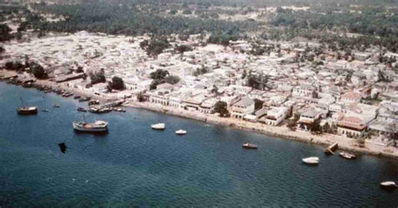 Lamu Old Town, A UNESCO World Heritage Site, Characterized By Its Unique Swahili Architecture And Rich Historical Significance Tour Coastal Kenya: Travel Guide