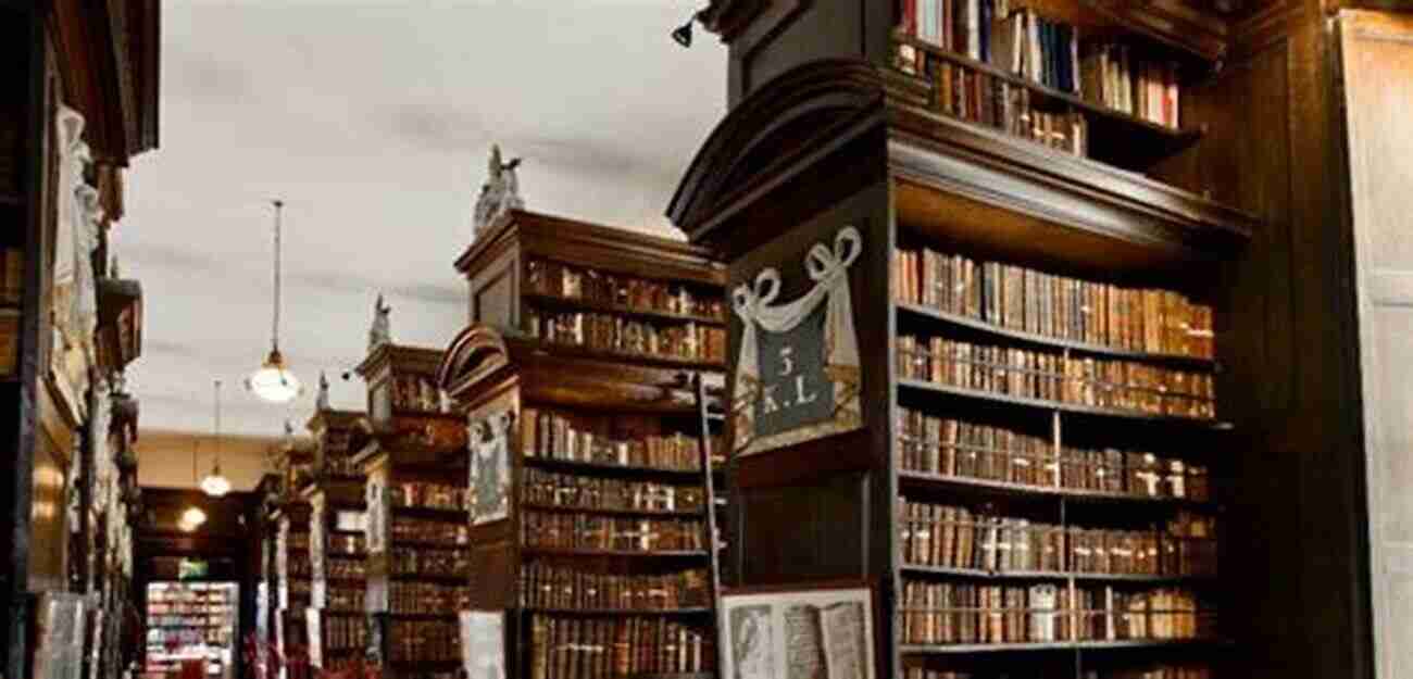 Marsh's Library A Magnificent Haunted Attraction Dublin S Strangest Tales: Extraordinary But True Stories