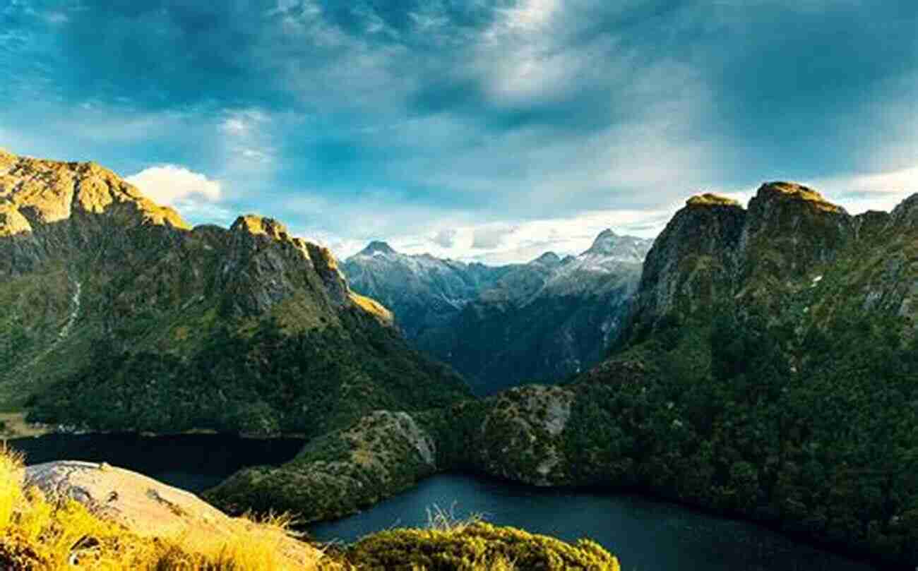 Spectacular Mountains And Lakes Of New Zealand New Zealand The Land Of The Long White Cloud