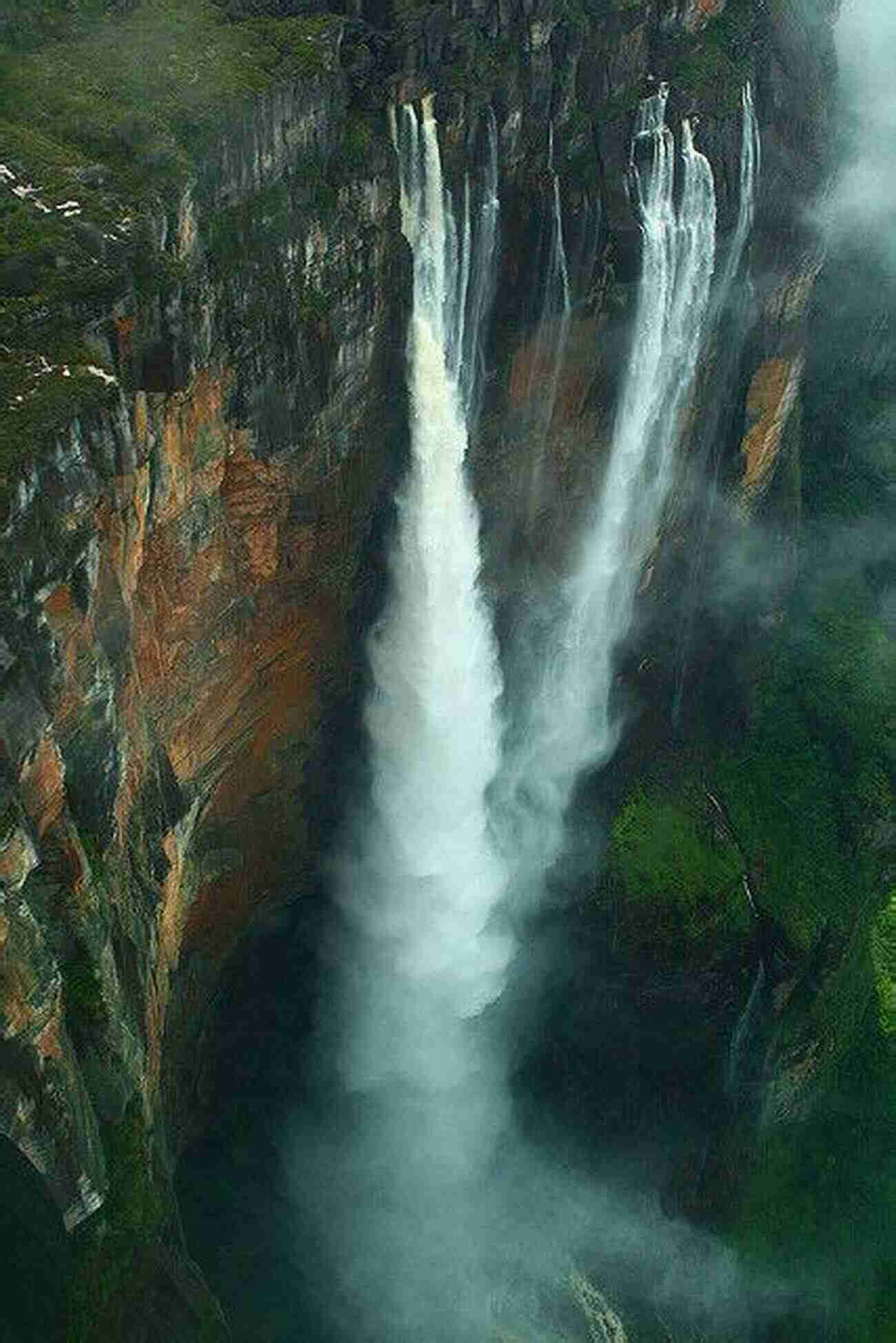 The Mesmerizing Kerepakupai Merú Waterfall Flowing Amid Untouched Rainforest My Favorite Places In Venezuela: Waterfalls