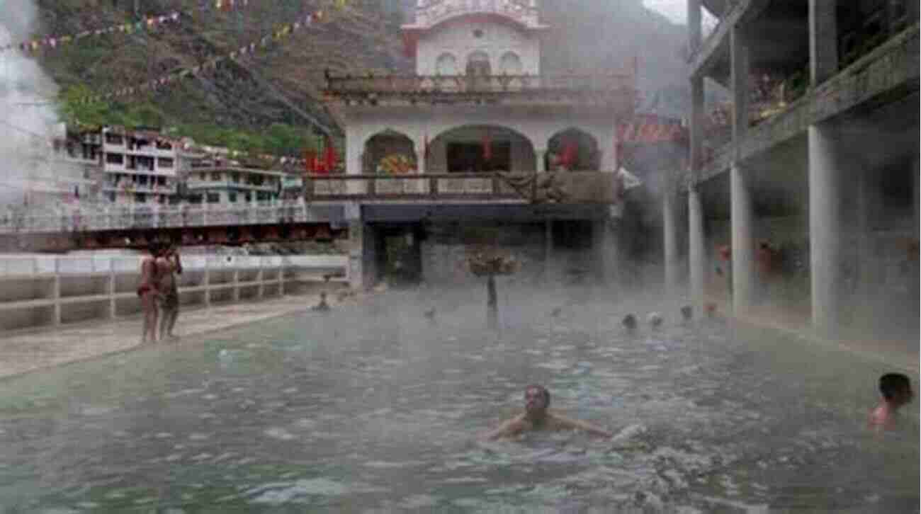 Vashisht Village Natural Hot Springs 20 Things To Do In Manali (20 Things (Discover India) 9)